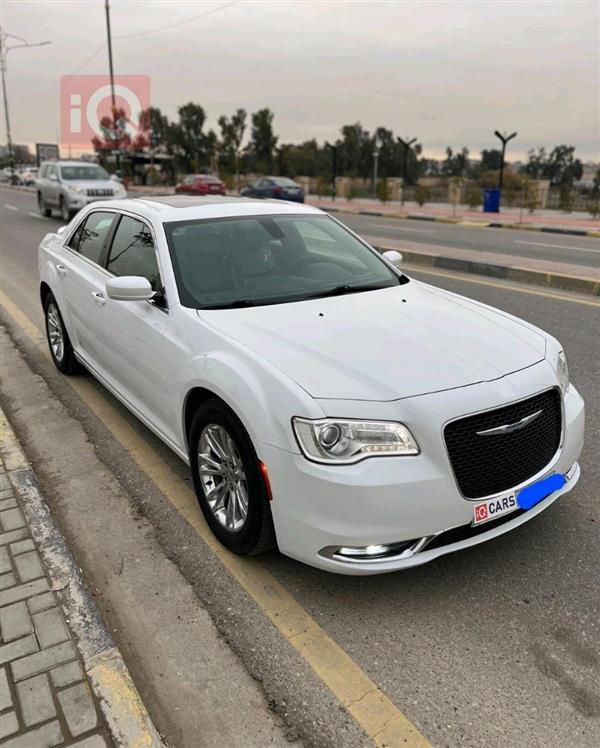 کرایسلەر 300 2017  بۆ فرۆشتن لە عێراق - موسڵ